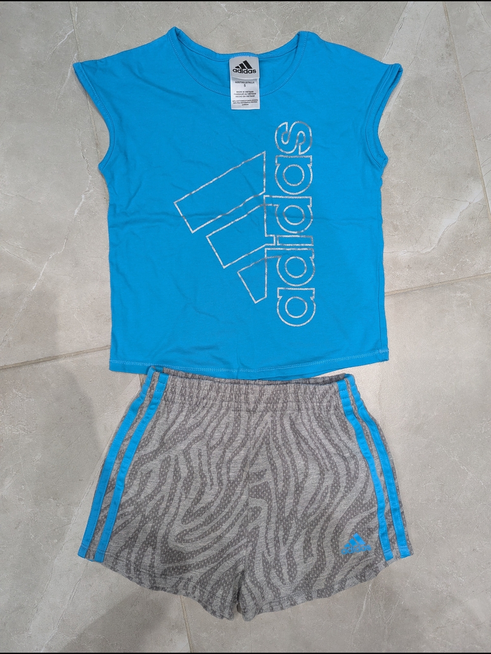 2/$20 Adidas Girls 2-Piece Active Set – Size 5